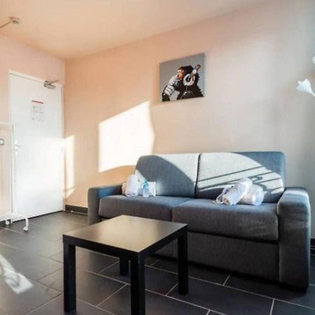 Cmg - Residence Edouard Vaillant ป็องแต็ง ภายนอก รูปภาพ