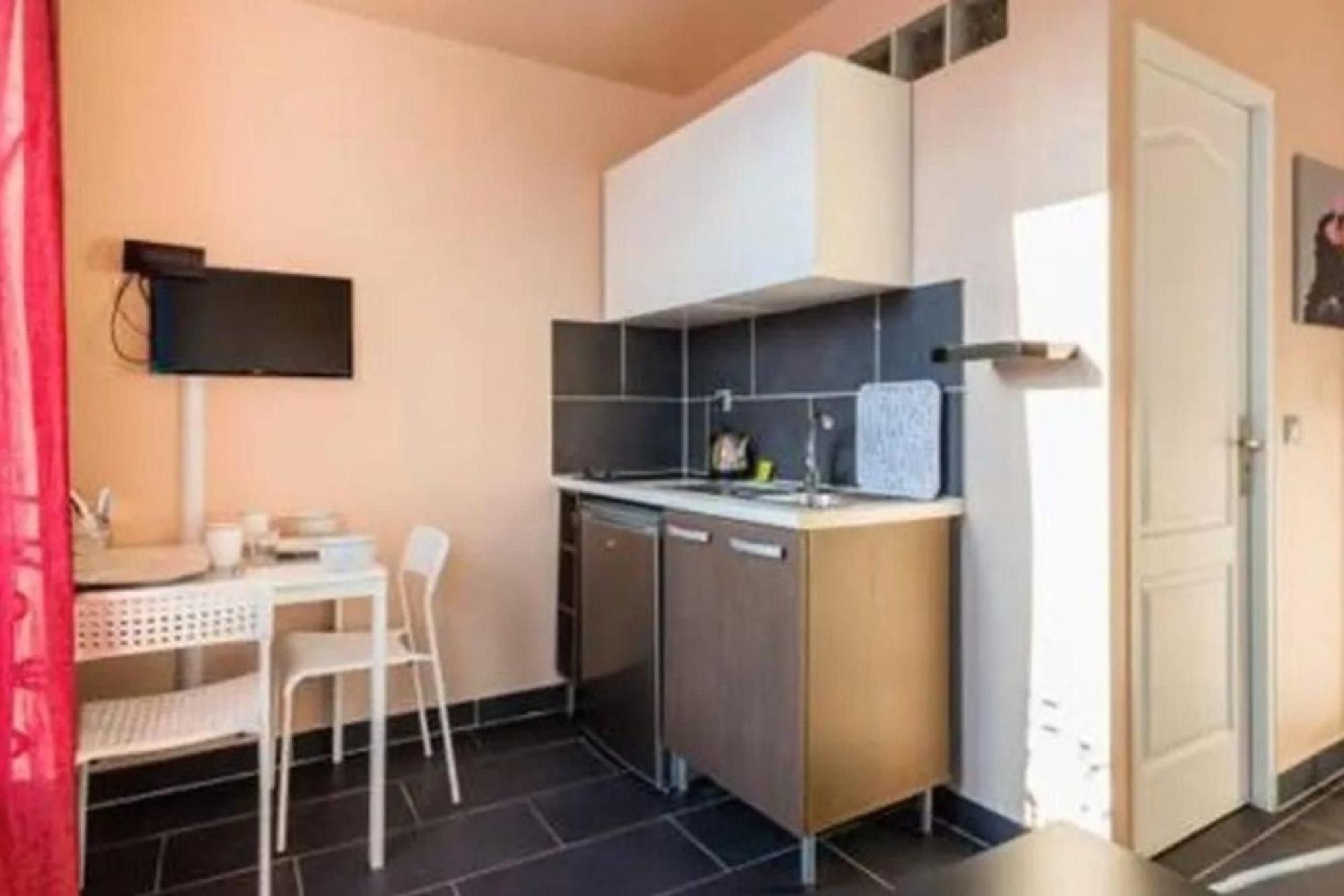 Cmg - Residence Edouard Vaillant ป็องแต็ง ภายนอก รูปภาพ