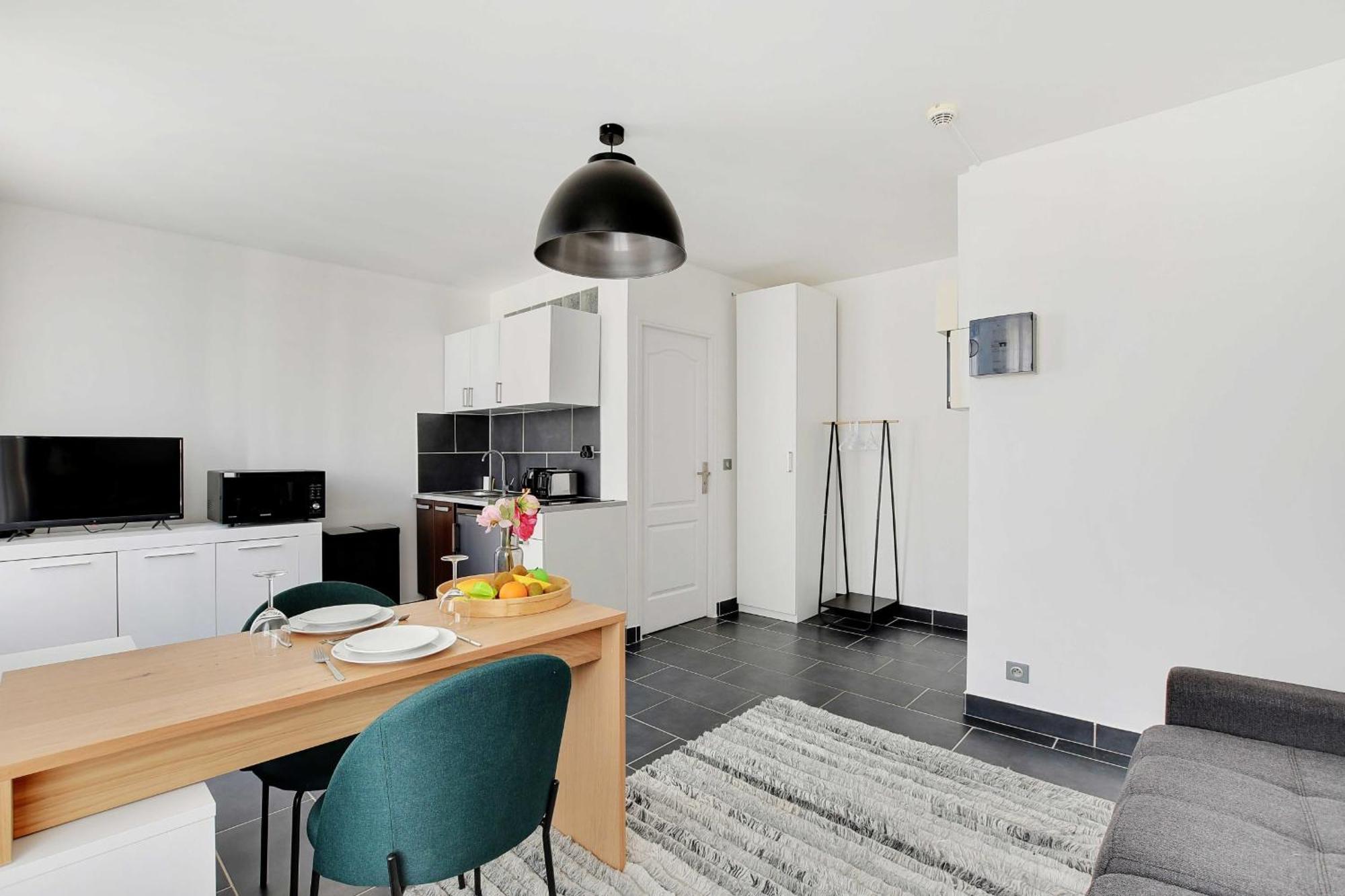 Cmg - Residence Edouard Vaillant ป็องแต็ง ภายนอก รูปภาพ